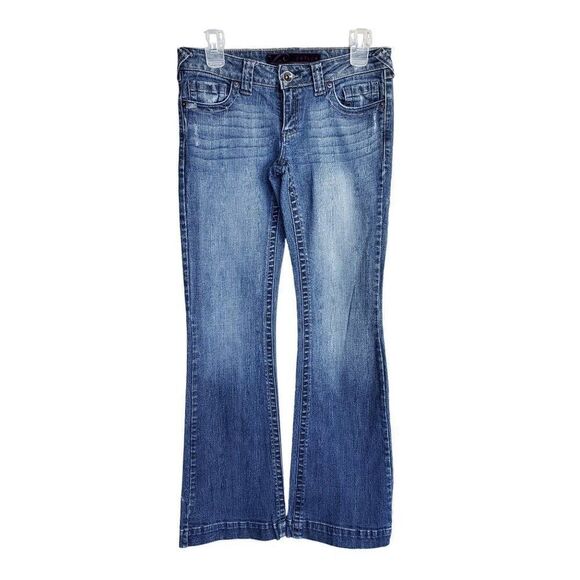 Women's Jeans 5 Low Rise Boyfriend Straight Leg Distressed Jeans Size 5 NWOT - Picture 1 of 6
